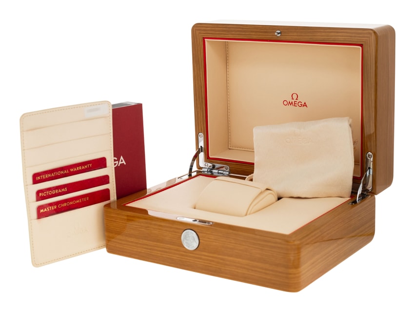 Omega Constellation Globemaster 130.33.39.21.02.001 Image 5